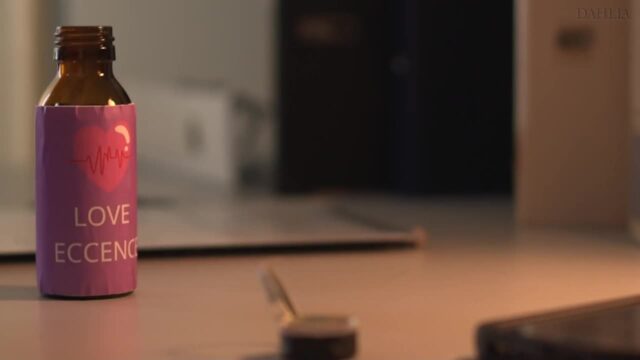 Anh thợ sửa ống nước đụ đít cô chủ nhà rung cả nhà xuất tinh